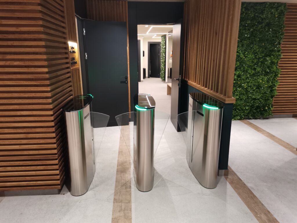 T300-HG20-x-2-1024x768